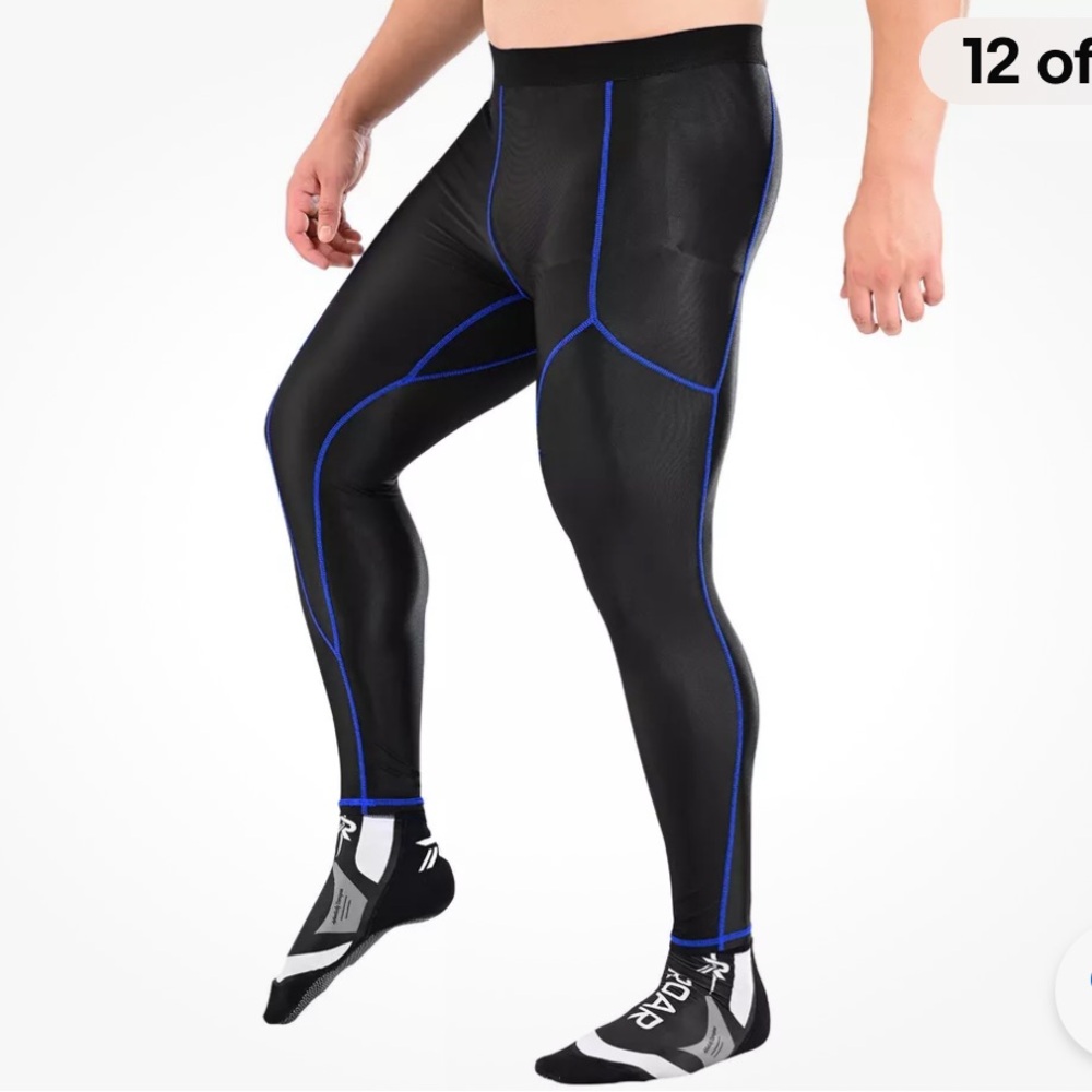 - Roar light weight stripped leggings size medium